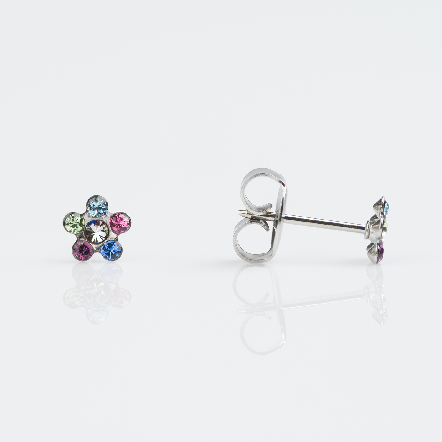 7509-7213 – Studex White Gold Stone Daisy Rainbow Piercing Earrings