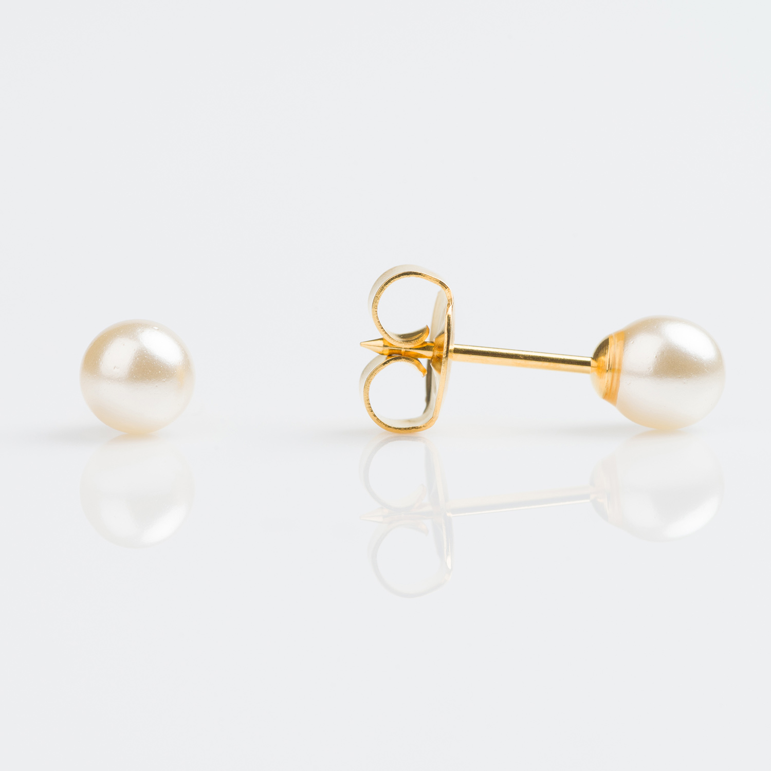 Hypoallergenic Sensitive Studex Gold Plated 5mm White Pearl Stud