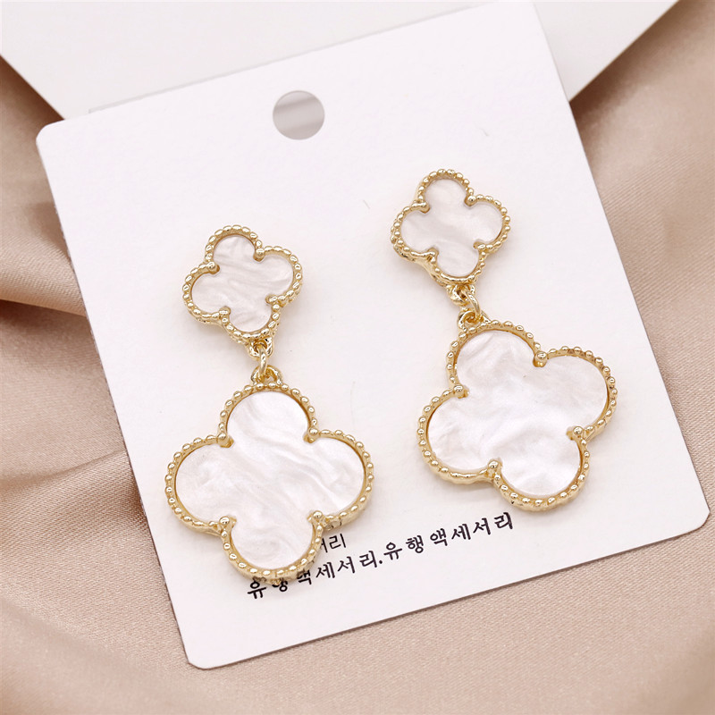 Beautiful YK Beauty 18K Gold Plated Statement Four Leaf Clover White Earrings Earrings