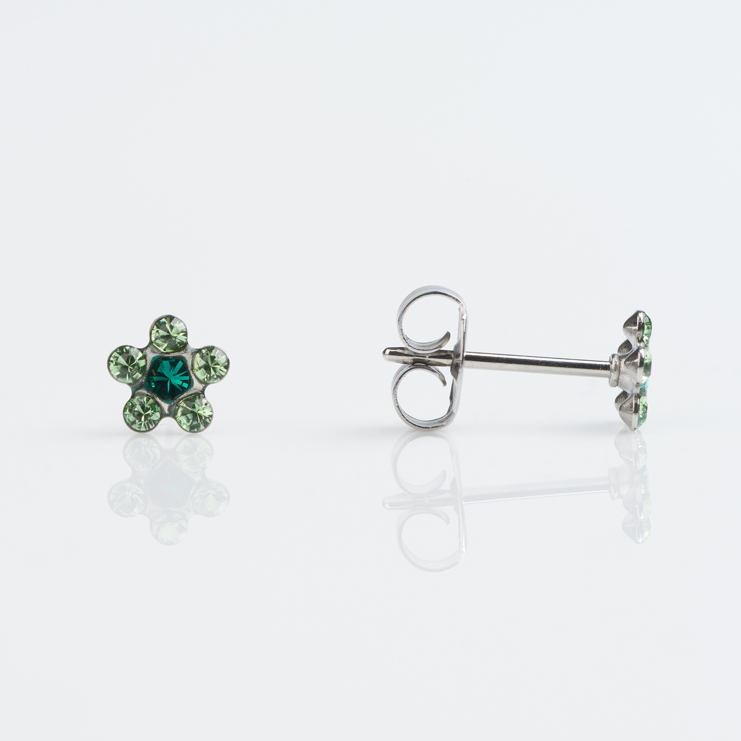 TT-6085W – Studex Tiny Tips Stainless 5mm Daisy August Peridot May Emerald Stud Earring
