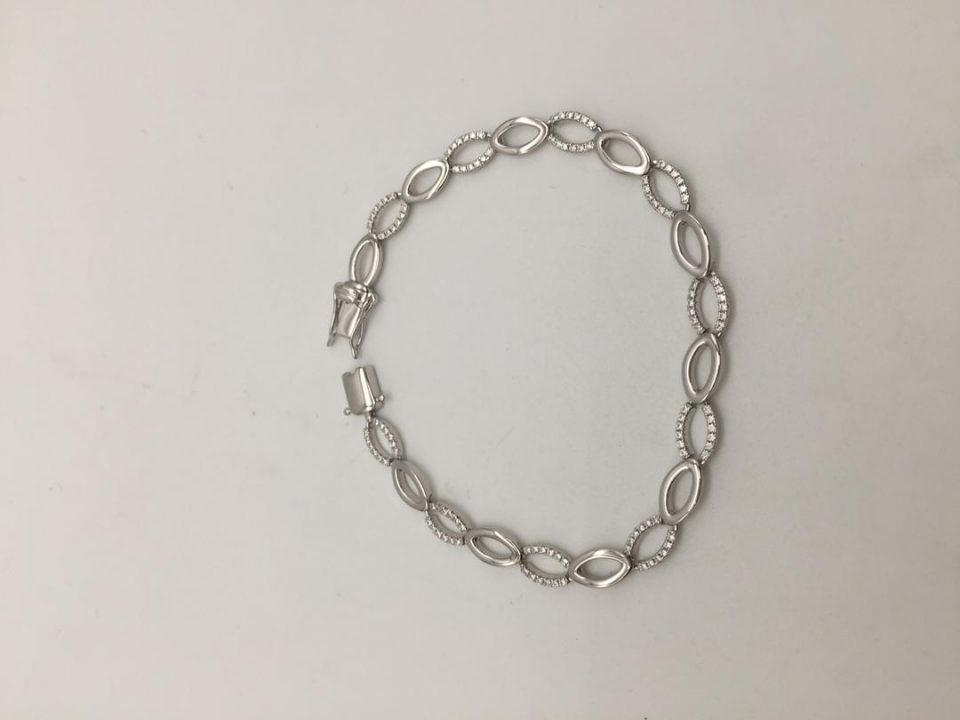 Rhodium Plated Oval Bracelet