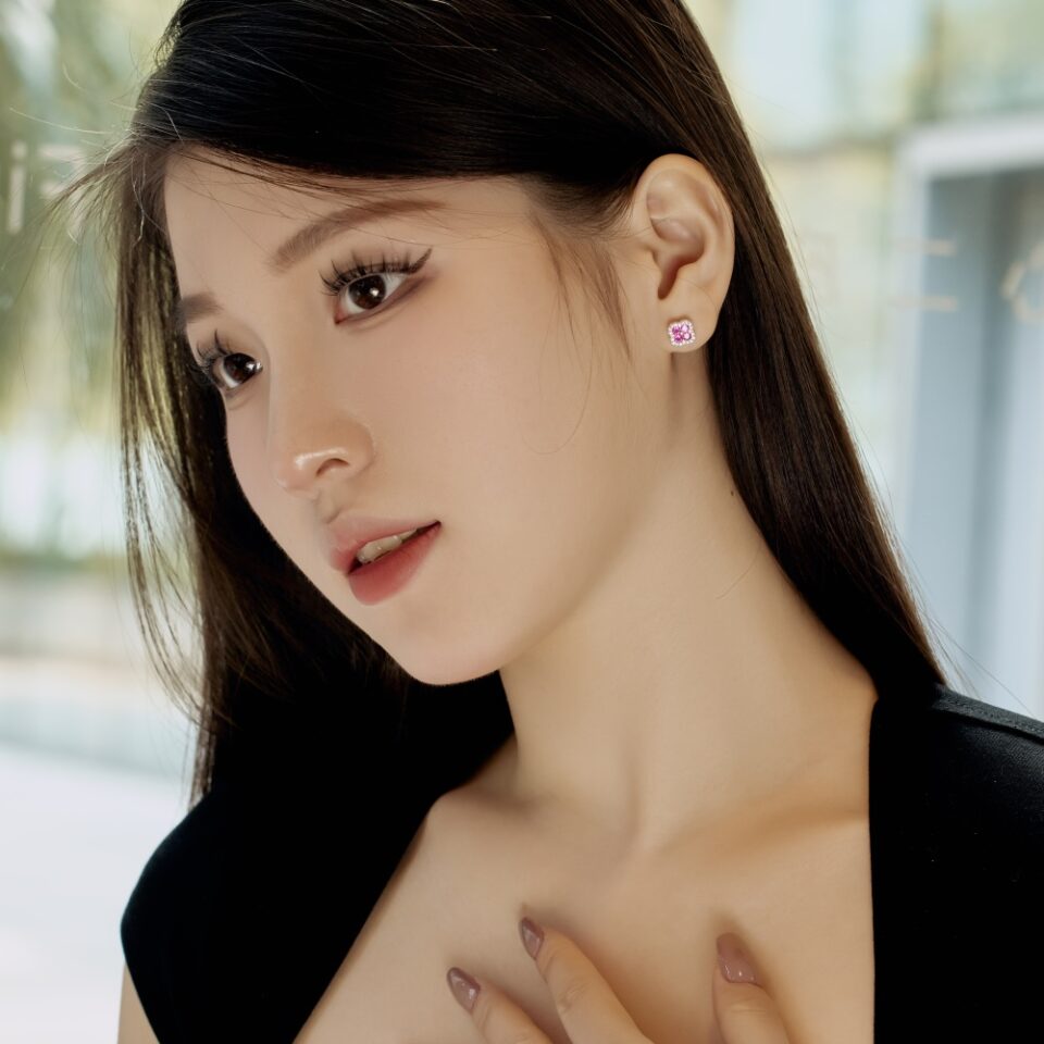 O_1000PX_328676_M_3.jpg
